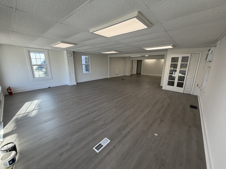 More Photos Of 1100 Calvary Rd, Churchville Flex For Lease