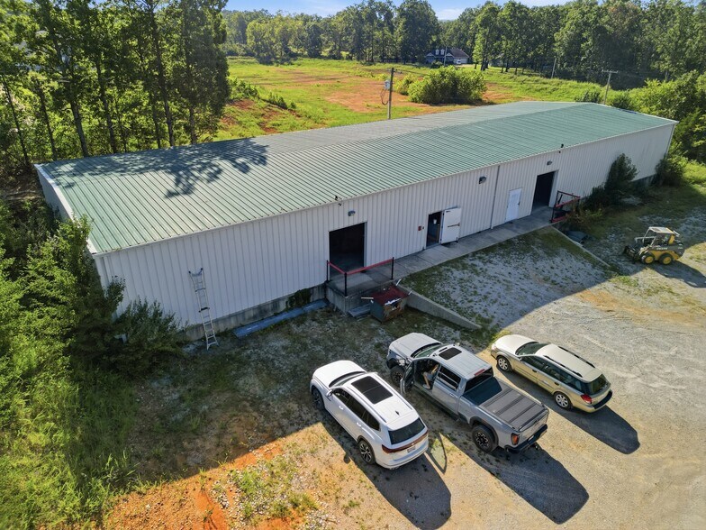 More Photos Of 1398 S Valley Rd, West Plains General Retail For Sale