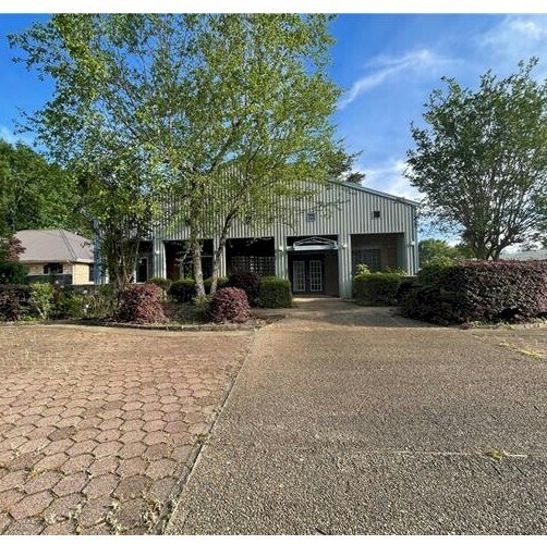 More Photos Of 2010 Washington St, Franklinton Industrial For Sale