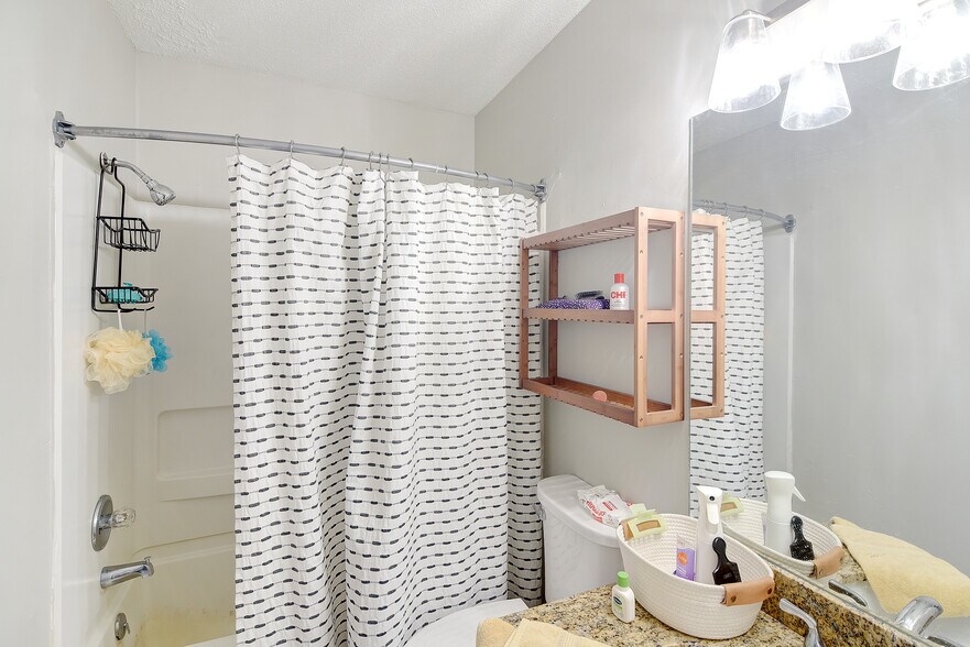 More Photos Of 119 N 35th Ave, Hattiesburg Apartments For Sale