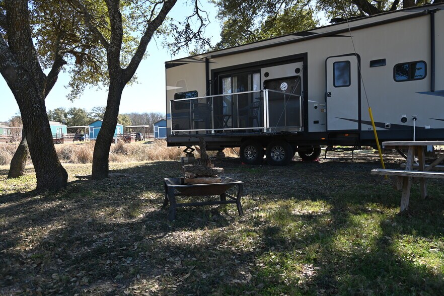 Primary Photo Of 2008-2012 Fisher St, Goldthwaite Manufactured Housing Mobile Home Park For Sale
