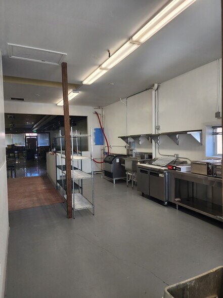 More Photos Of 119 W 3rd St, Rifle Storefront For Sale