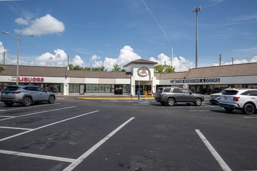 More Photos Of 10110-10156 US Highway 19, Port Richey Unknown For Lease