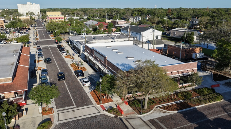 More Photos Of 201 Oak Ave, Sanford Storefront Retail Office For Lease