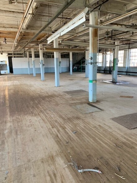 More Photos Of 36 Railroad Ave, Frewsburg Manufacturing For Lease