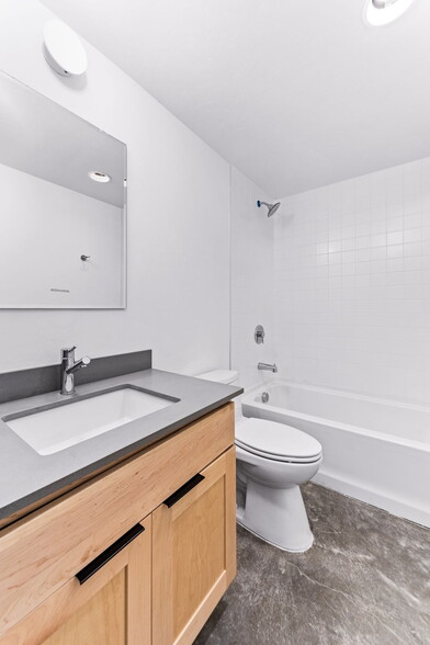 More Photos Of 21 Lalo Way, Tucson Multifamily For Sale