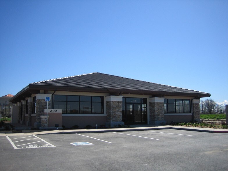 More Photos Of 2382 Maritime Dr, Elk Grove Medical For Lease