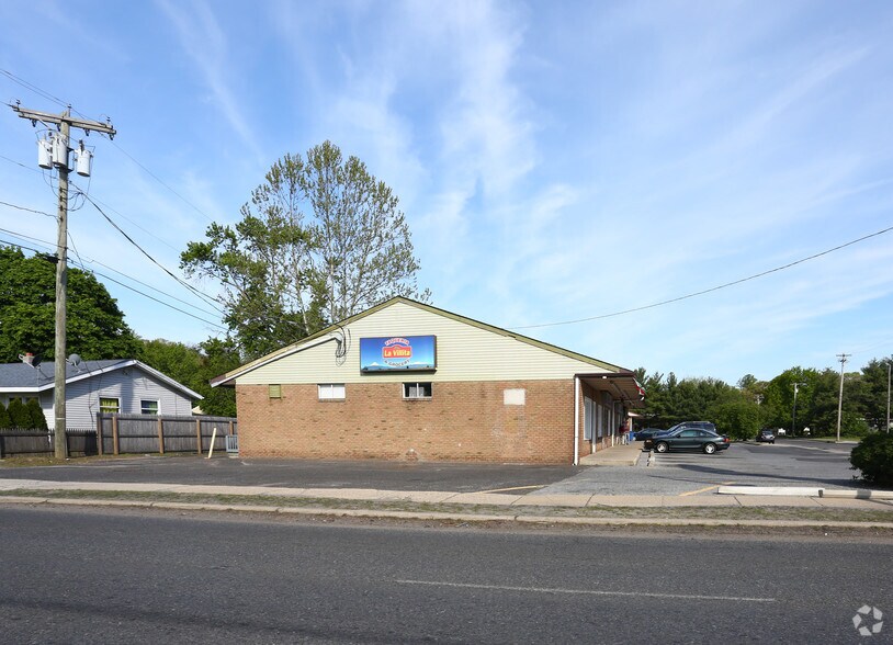 More Photos Of 782-798 Emerson St, Lindenwold Freestanding For Sale