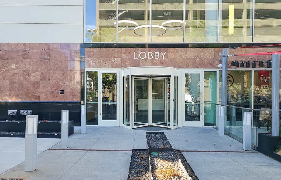 More Photos Of 601 W 1st Ave, Spokane Coworking Space