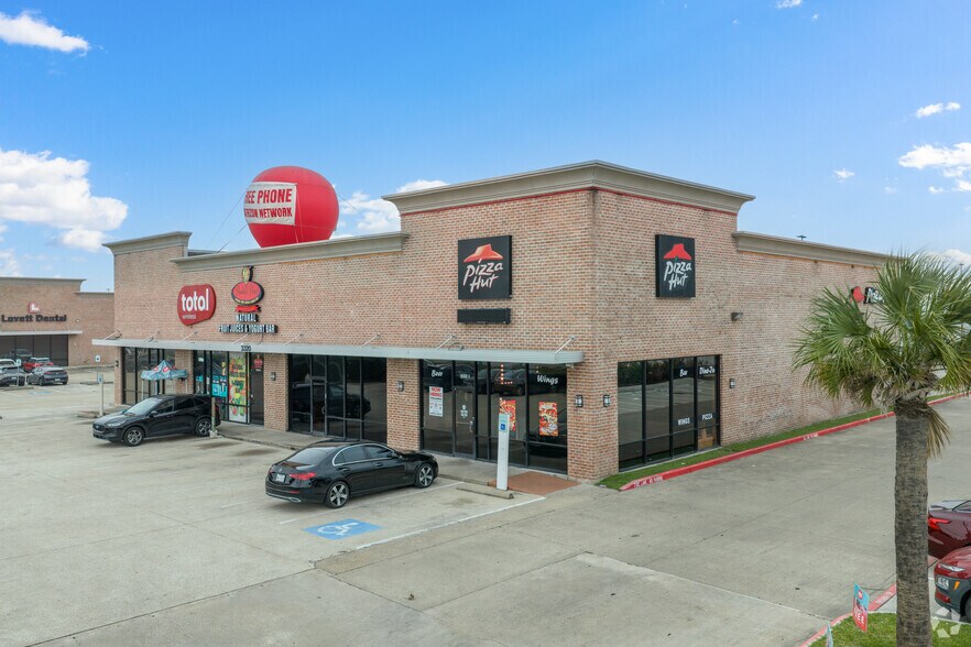 More Photos Of 3402 Hwy 6, Houston Freestanding For Lease
