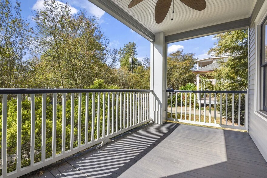 More Photos Of 533 Europe St, Baton Rouge Office For Sale