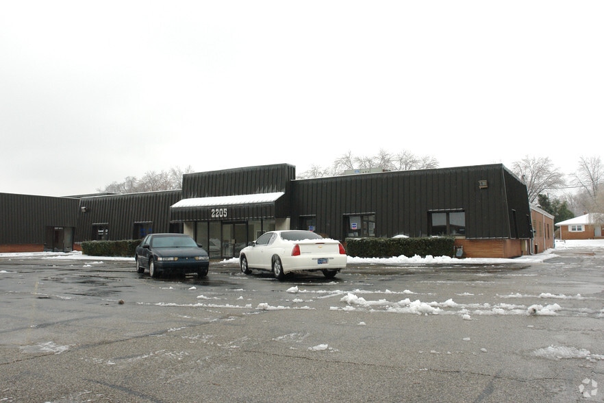 More Photos Of 2205 E Morgan Ave, Evansville Unknown For Lease