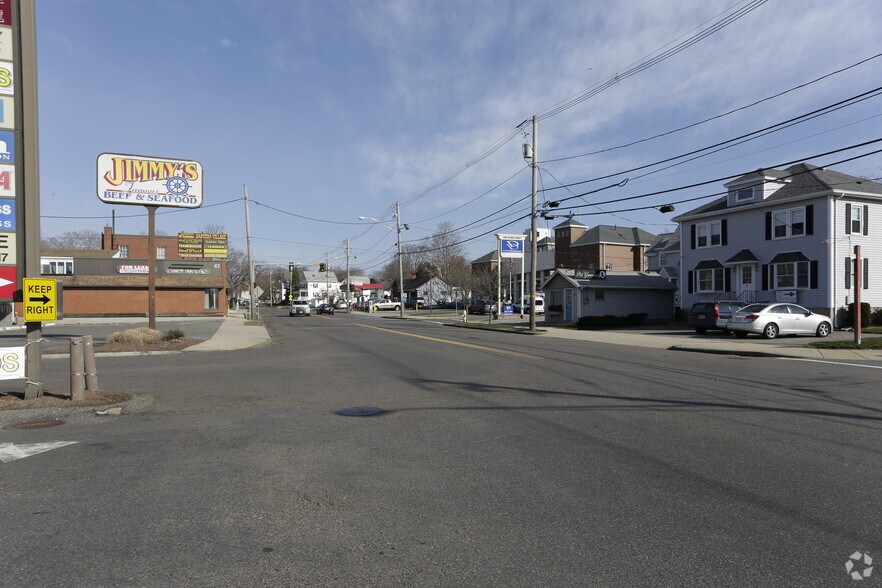 More Photos Of 67 High St, Danvers General Retail For Lease