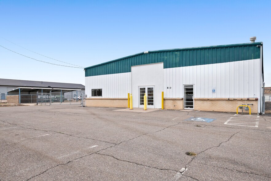 More Photos Of 80 Allegiance Cir, Evanston Industrial For Lease