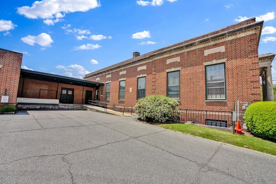 More Photos Of 2 Waln St, Wellsboro Office For Sale