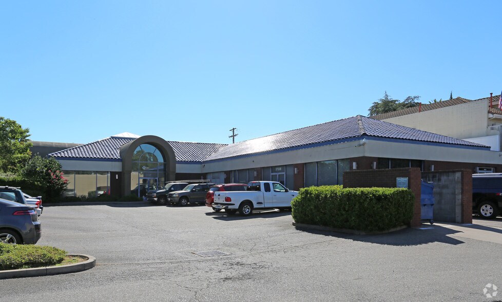 Primary Photo Of 3732 Auburn Blvd, Sacramento Freestanding For Sale