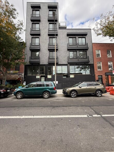 More Photos Of 141 N 6th St, Brooklyn Apartments For Lease