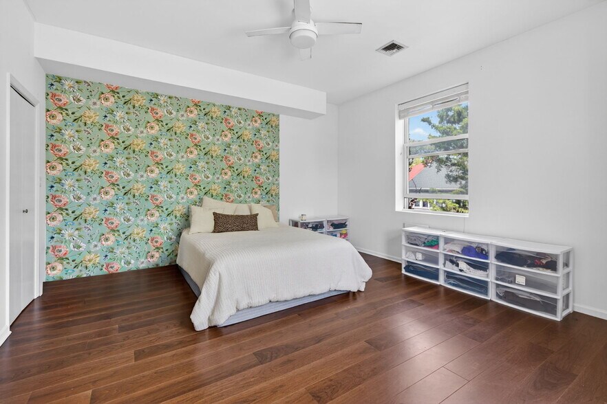 More Photos Of 655 76th St, Brooklyn Healthcare For Sale