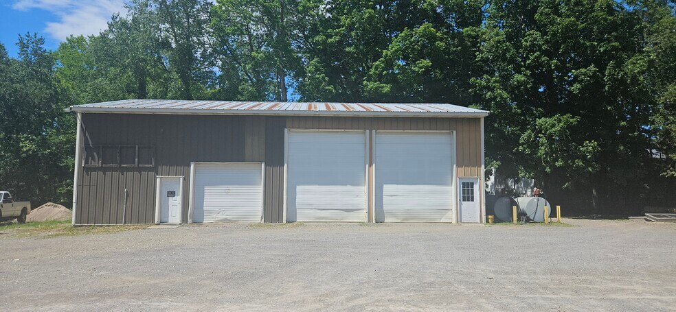 More Photos Of 7430 Olean Rd, Holland General Retail For Sale