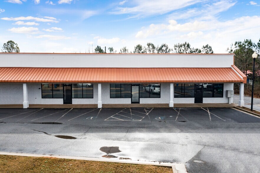 More Photos Of 10 Legacy Way, Adairsville Unknown For Lease