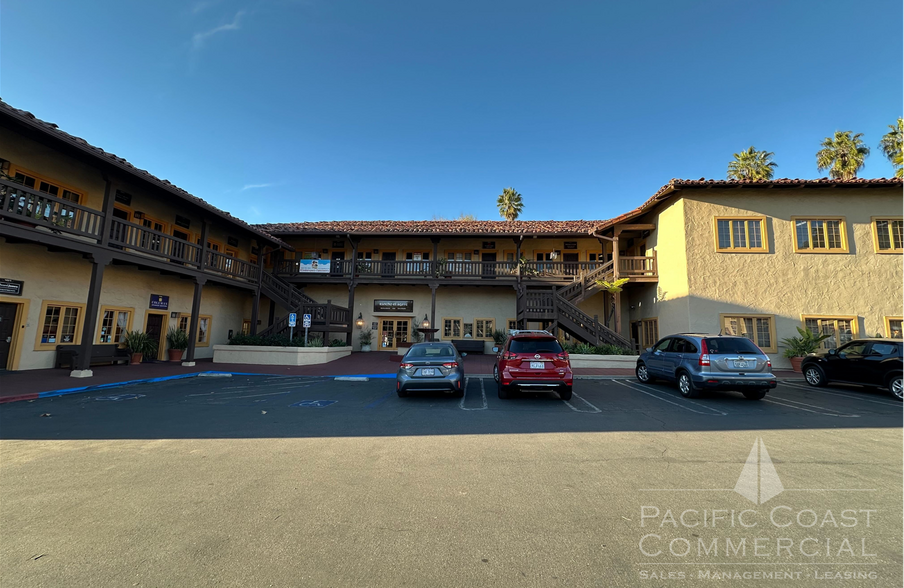 More Photos Of 110 Civic Center Dr, Vista Office For Lease