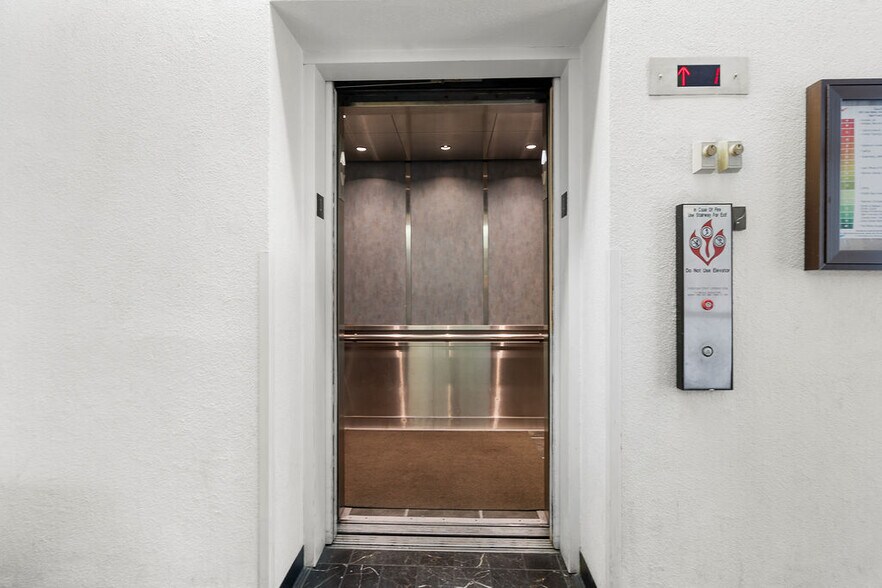 More Photos Of 203 Willow St, San Francisco Office For Sale