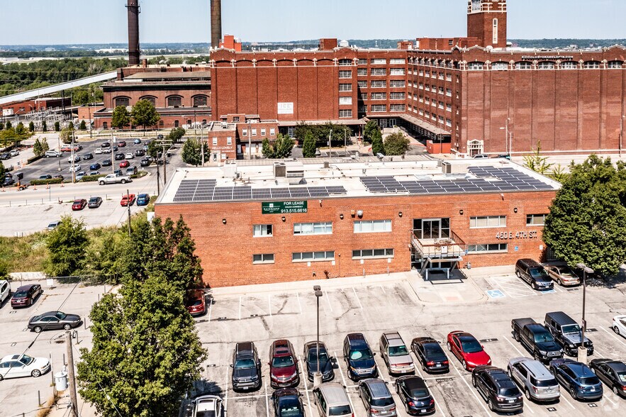 More Photos Of 450 E 4th St, Kansas City Office For Lease