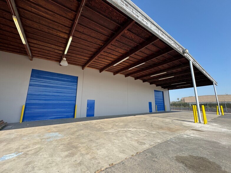 Primary Photo Of 440 E Walnut Ave, Fullerton Warehouse For Lease