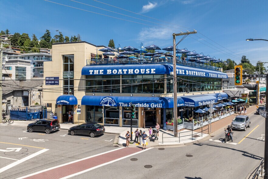 Primary Photo Of 14935 Marine Dr, White Rock Restaurant For Lease