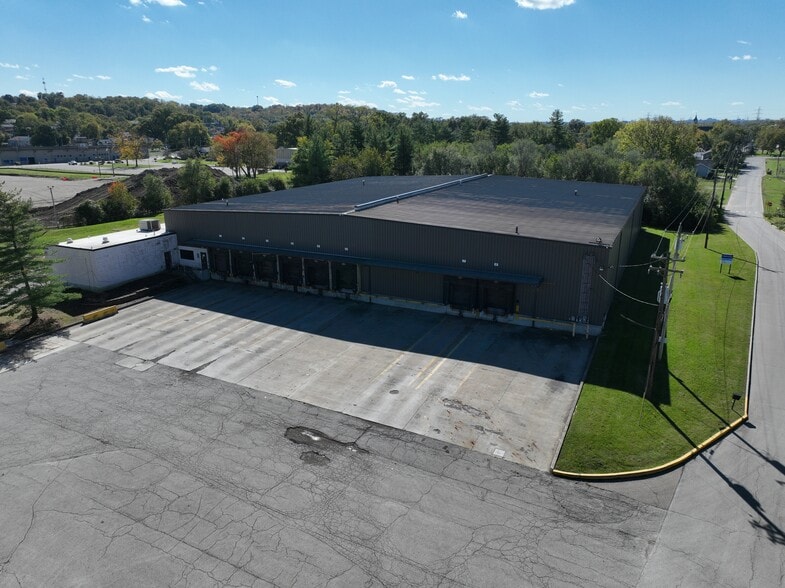 Primary Photo Of 1620 Riesenberg Ave, Reading Industrial For Lease
