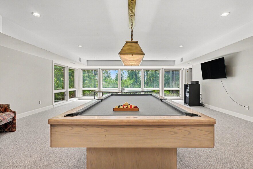 More Photos Of 390 Saddleback Knl, Nellysford Specialty For Sale