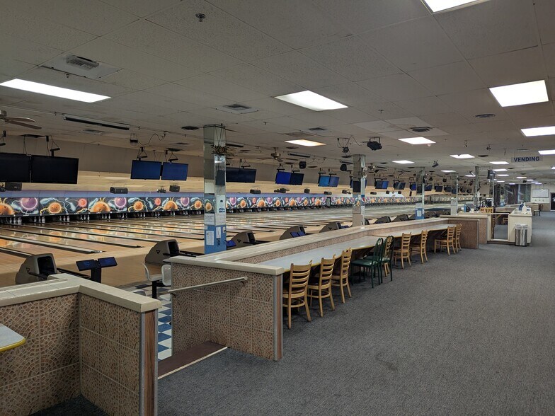 Primary Photo Of 2365 East St, Tracy Freestanding For Sale