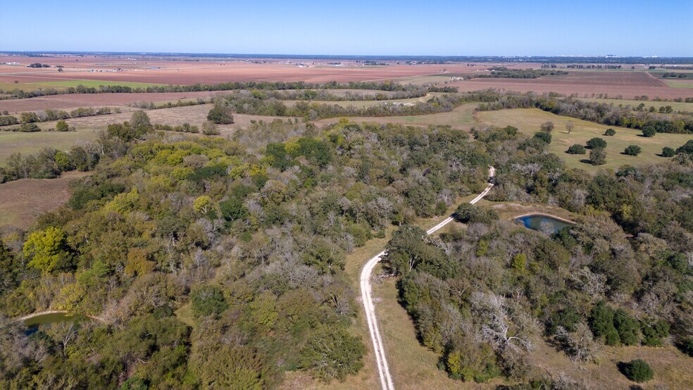 More Photos Of 1015 Co 268 rd, Snook Land For Sale