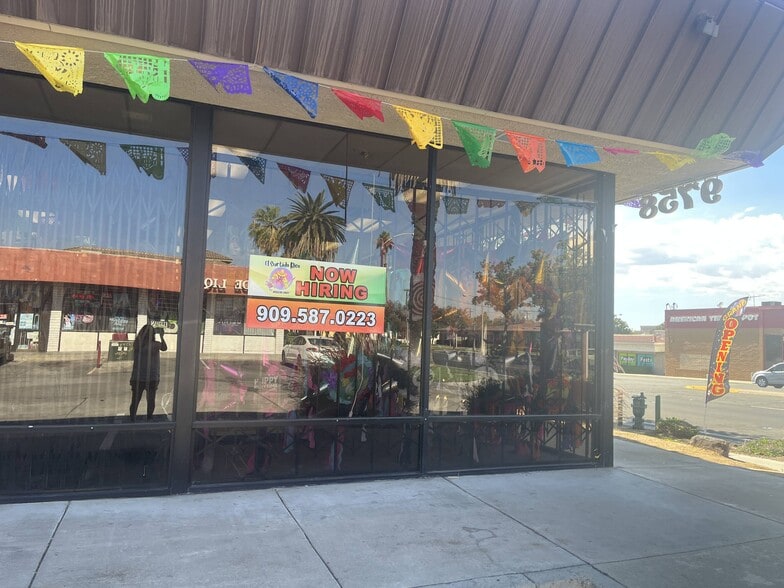 More Photos Of 9758 Magnolia Ave, Riverside Storefront Retail Office For Sale