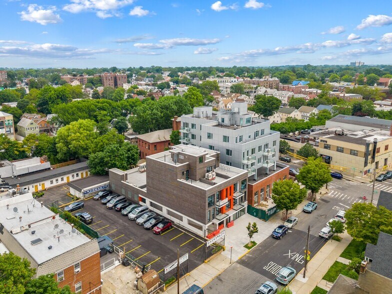 More Photos Of 150-15 Barclay Ave, Flushing Apartments For Sale