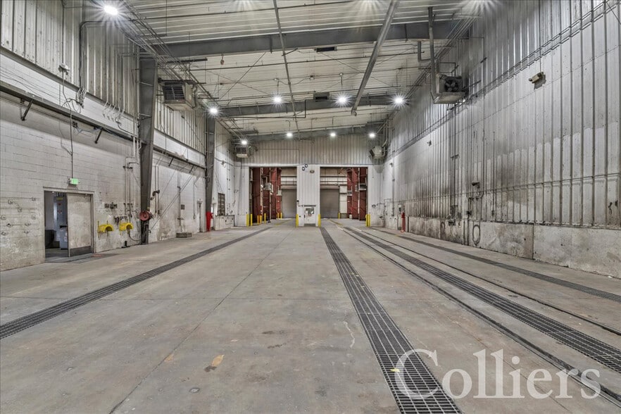 More Photos Of 4600 S Apple St, Boise Manufacturing For Lease