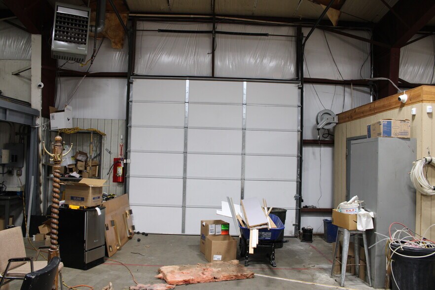 More Photos Of 6112 Patterson Rd, Little Rock Light Distribution For Sale