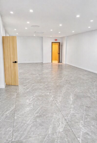 More Photos Of 2727 Coney Island Ave, Brooklyn Office For Lease