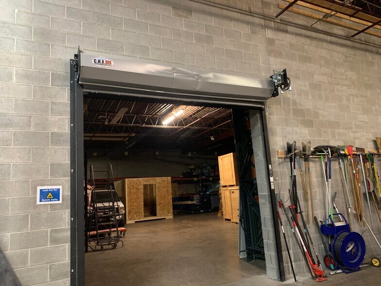 More Photos Of 5515 W Florist Ave, Milwaukee Warehouse For Sale