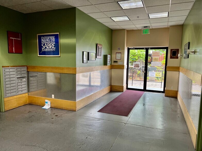 More Photos Of 1 W Forest Ave, Englewood Light Manufacturing For Lease