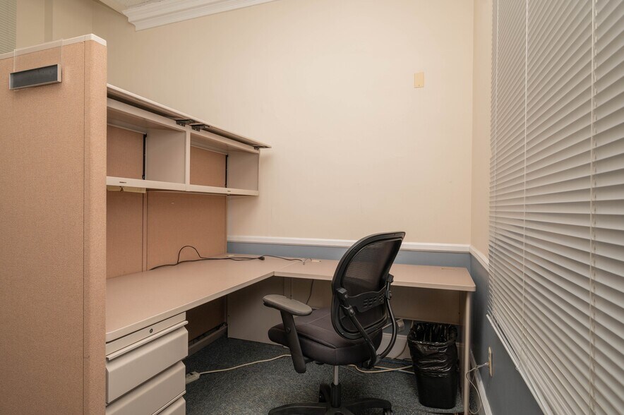 More Photos Of 22 South St, Morristown Office For Lease