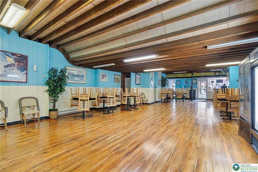 More Photos Of 915 W Hamilton St, Allentown Office Residential For Sale