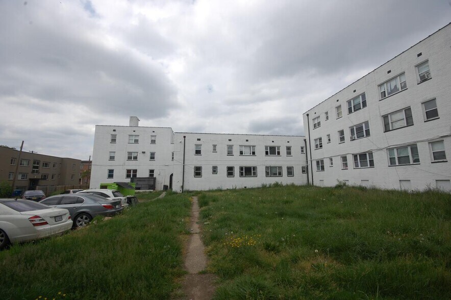 More Photos Of 4301-4313 Wheeler Rd SE, Washington Apartments For Sale