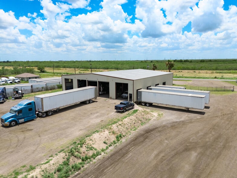 More Photos Of 8612 N Seminary Rd, Edinburg Truck Terminal For Sale