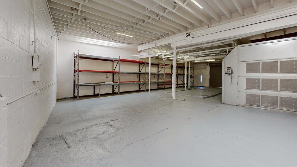 More Photos Of 4020 San Pablo Dam Rd, El Sobrante Warehouse For Sale