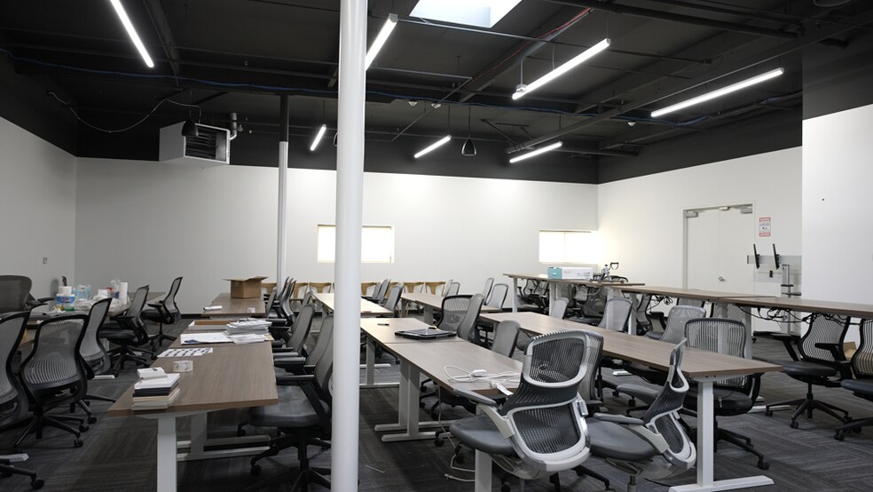 More Photos Of 145-151 W Burton Ave, South Salt Lake Warehouse For Lease