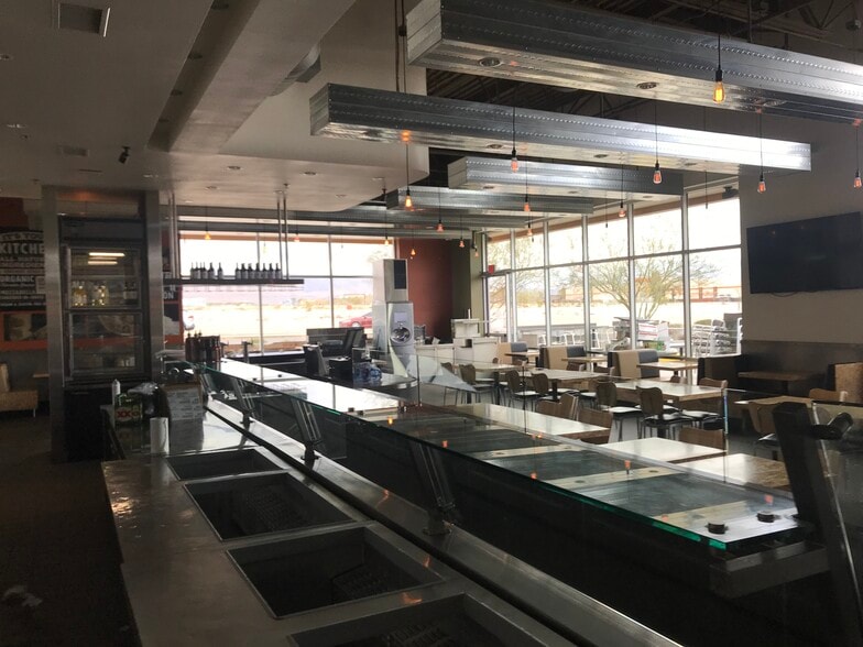 More Photos Of 7090 S Rainbow Blvd, Las Vegas General Retail For Lease