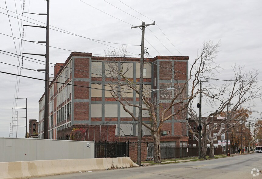 More Photos Of 3201 Fox St, Philadelphia Unknown For Lease