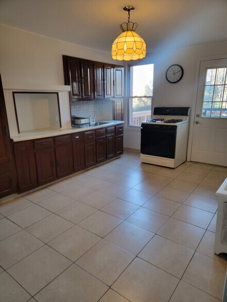 More Photos Of 419 36th St, Brooklyn Apartments For Sale
