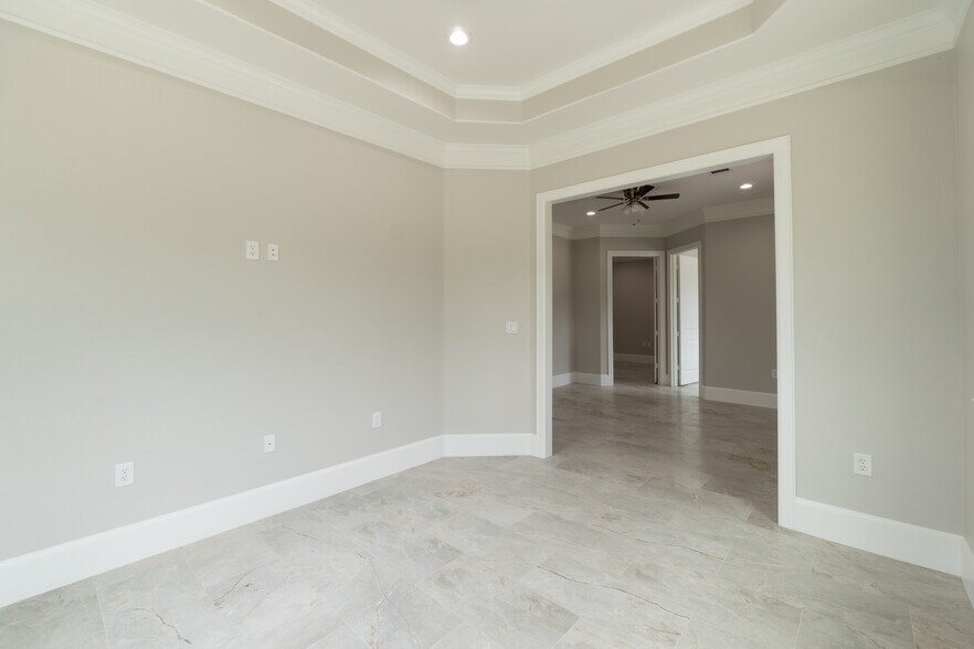 More Photos Of 12414 Spring Cypress Rd, Tomball Medical For Sale